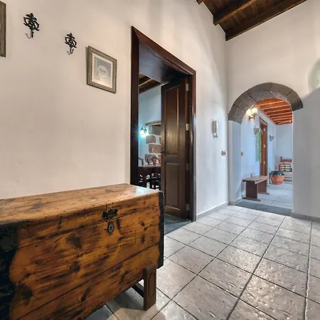 La Casucha - Typical Canarian House By Lanzarote * تياس
