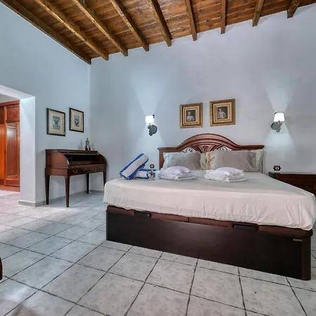 La Casucha - Typical Canarian House By Lanzarote بيت للعطل *